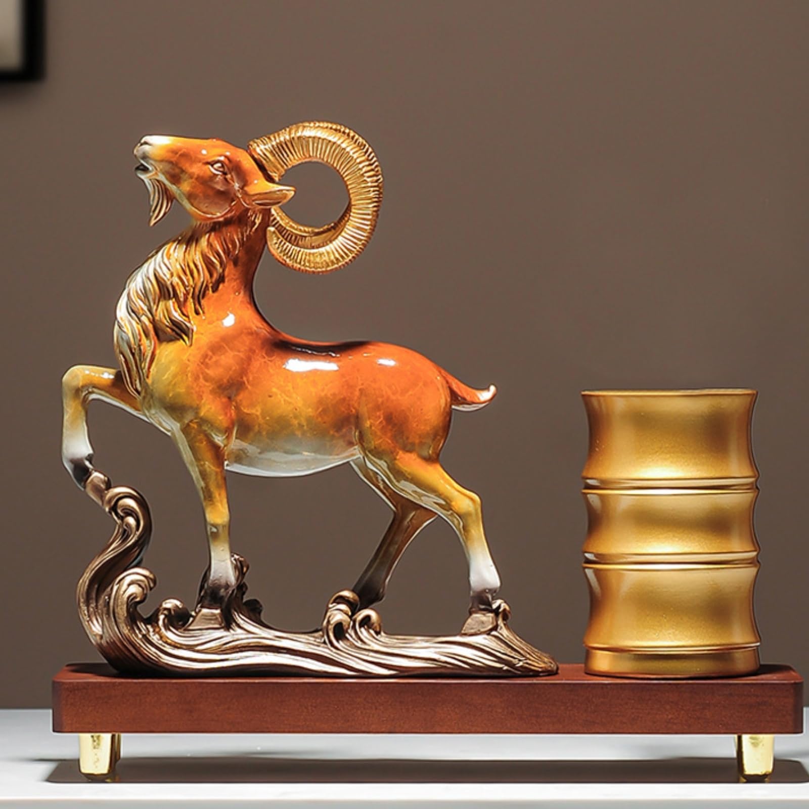 Gralara Portapenne da Scrivania con Scultura Decorativo Portamatite Elegante Organizzatore per Professionisti, Collezionisti, Rosso Laccato