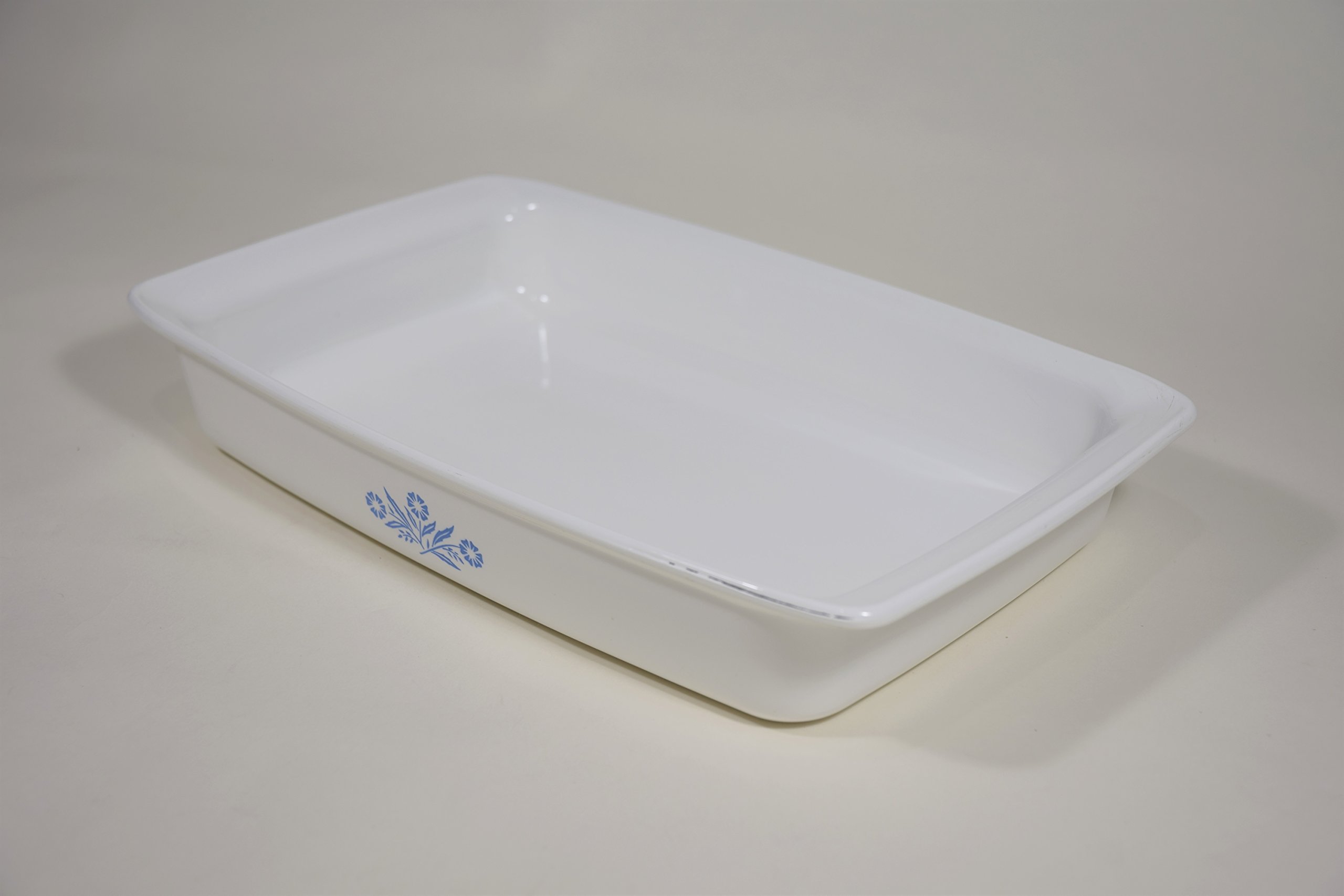 Amazon.com: Corning Ware Cornflower Blue 2 QT Casserole Cake