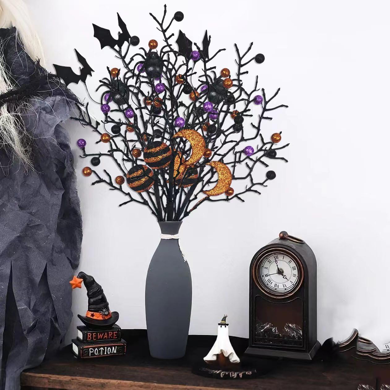 Large Halloween Artificial Flower Decorations, Spider and bat cuttings for Home, Office, Kitchen Decoration, Halloween Party Supplies?Halloween Indoor and Outdoor Party Decor Supplies