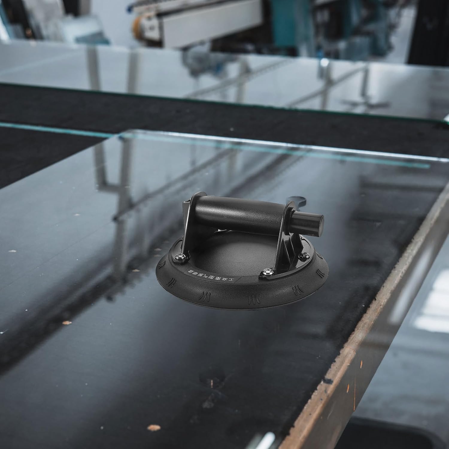 Glass Suction Lifter Heavy Duty Black Rubber Metal Vacuum Cup | Hand Pump Style, Tile and Glass Handling, User-friendly Grip, Reliable Hold for Lifting Tasks