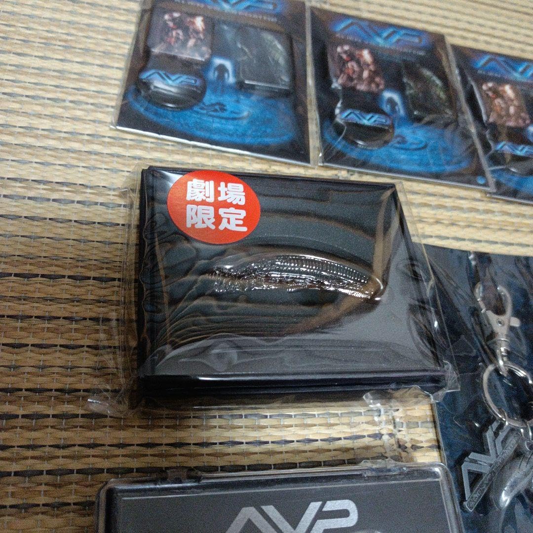 Amazon.co.jp: 映画劇場限定グッズ AVP エイリアン プレデター 