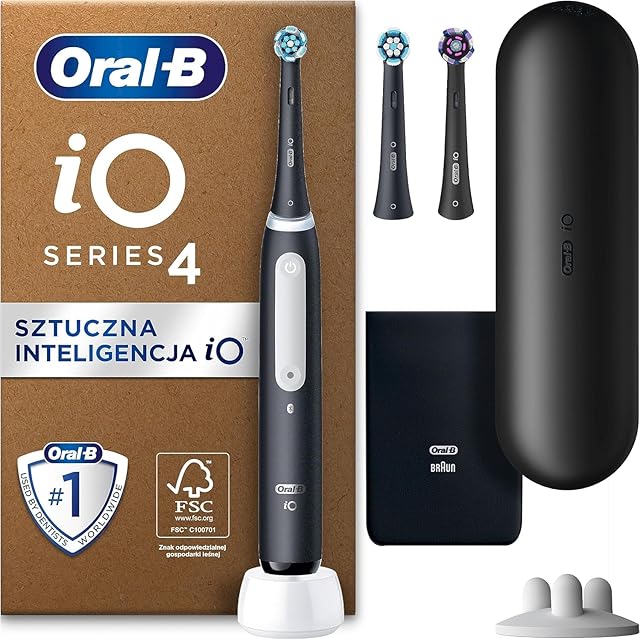 Oral-B iO Seria 4 Szczoteczka Elektryczna, Prezent Walentynkowy, 3 Końcówki, Inteligentny Czujnik Siły Nacisku, Stworzona w Technologii Braun, Etui Podróżne, Czarna