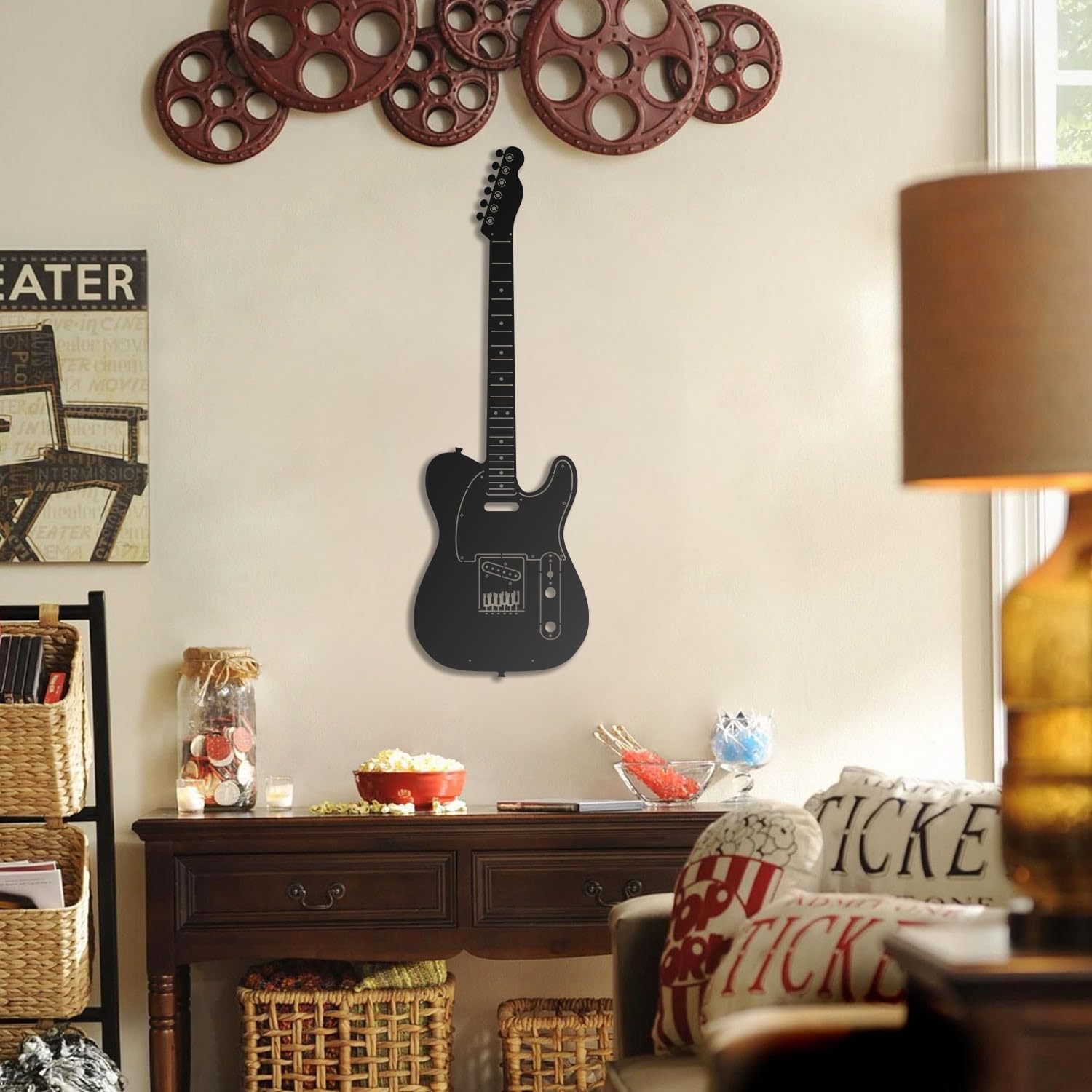 Ensemble d'art mural en métal avec silhouettes de guitare électrique emblématiques – Décoration de studio de musique rock classique et grotte d'homme – Noir (GT-01, 100 x 32 cm)
