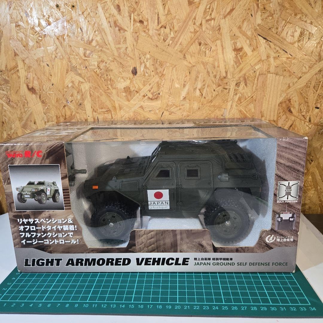 タミヤF103 ボディー 双葉のサーボ モーター アンプ付き￼ タミヤF103 ボディー 双葉のサーボ モーター アンプ付き￼