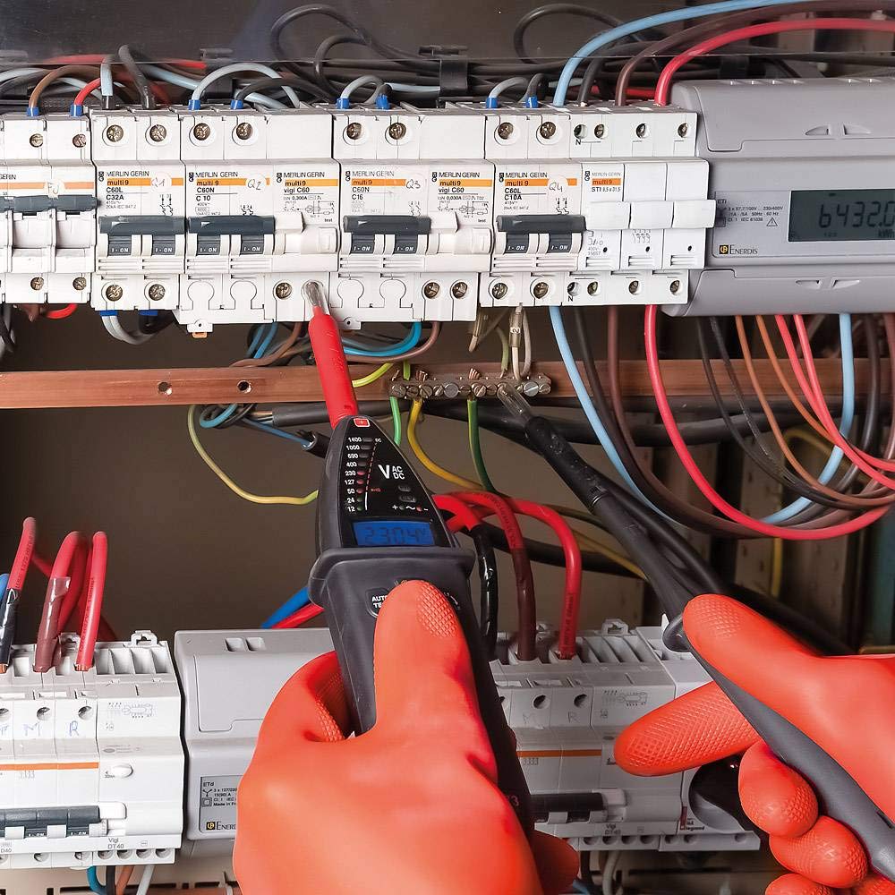 Chauvin Arnoux C.A 773 tester napięcia z końcówkami kontrolnymi IP2X