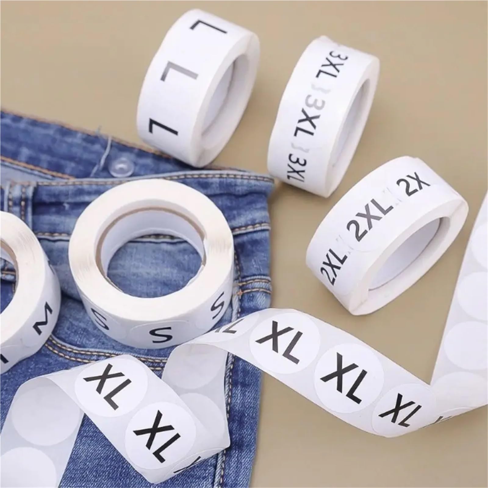 Lot de 10 rouleaux (5000 pièces) d'autocollants pour tailles de vêtements, XS/S/M/L/XL/2XL/3XL, étiquettes rondes