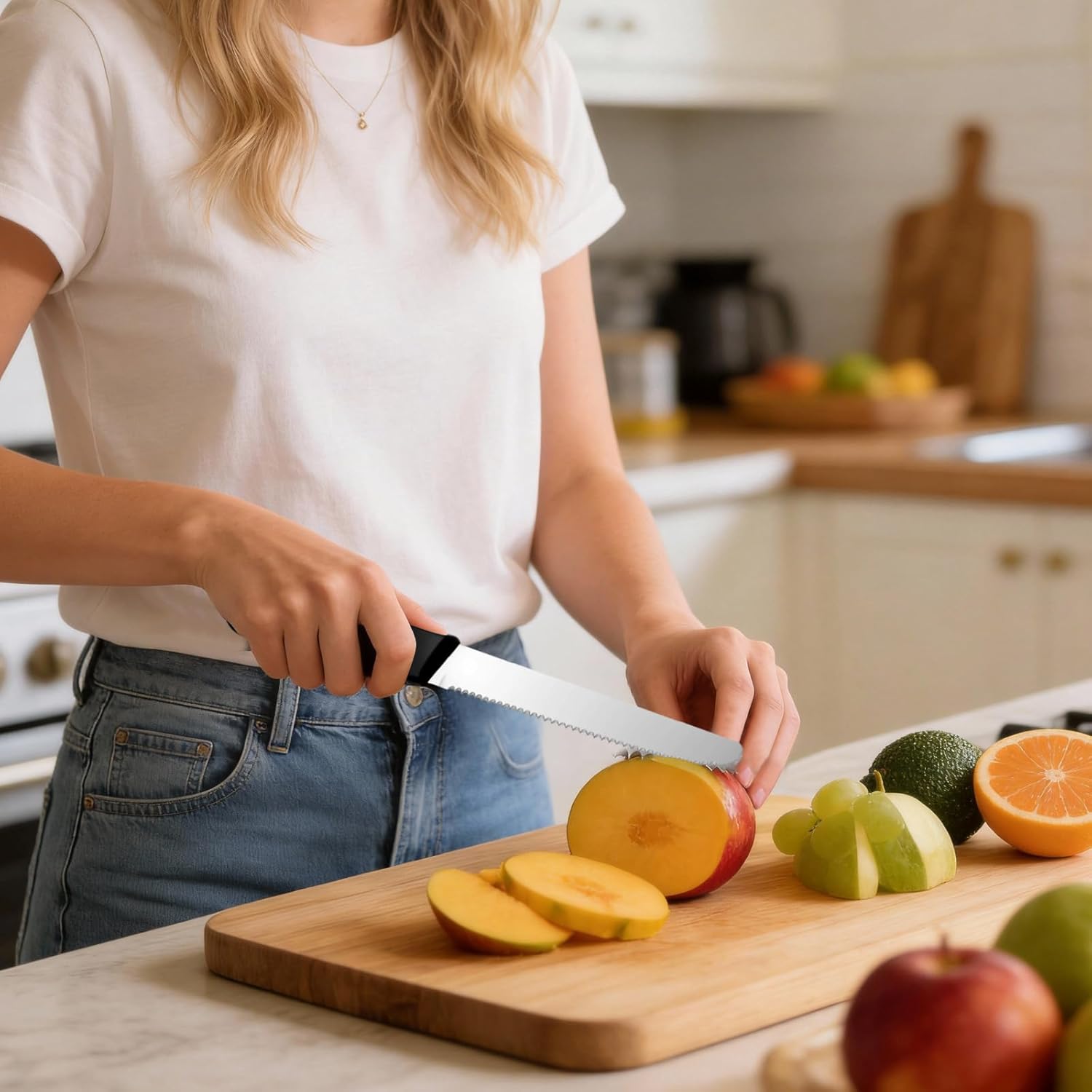 200 Pcs 8.39 Inches Steak Knives Bulk Restaurant Dinner Knives Stainless Steel Serrated Blade Steak Knives Set with Round Tip for Kitchen Home