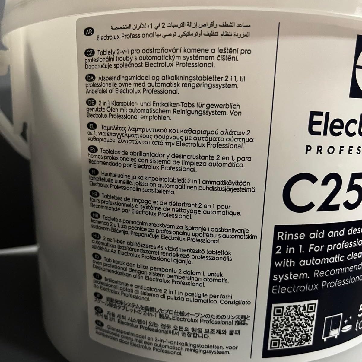 Electrolux C25 Rinse & Descale - Confezione da 50 Pastiglie Brillantante e Disincrostante in Bustine Monouso