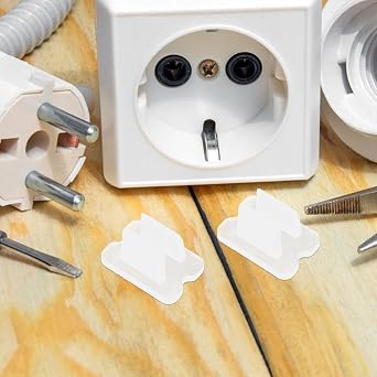 Hemobllo 30pcs LED Light Holder Clips Silicone Mounting Brackets with Screws for Easy Installation and Versatile Use, White LED Rope Light Clips for Indoor Signage Applications