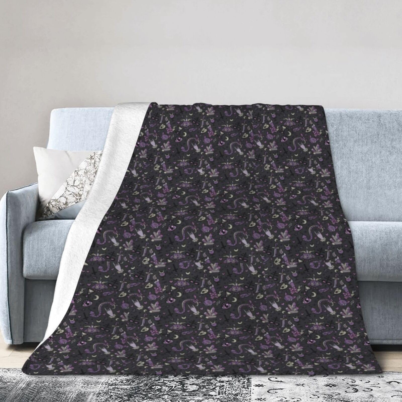 Couverture flanelle gothique pour sublimer votre canapé