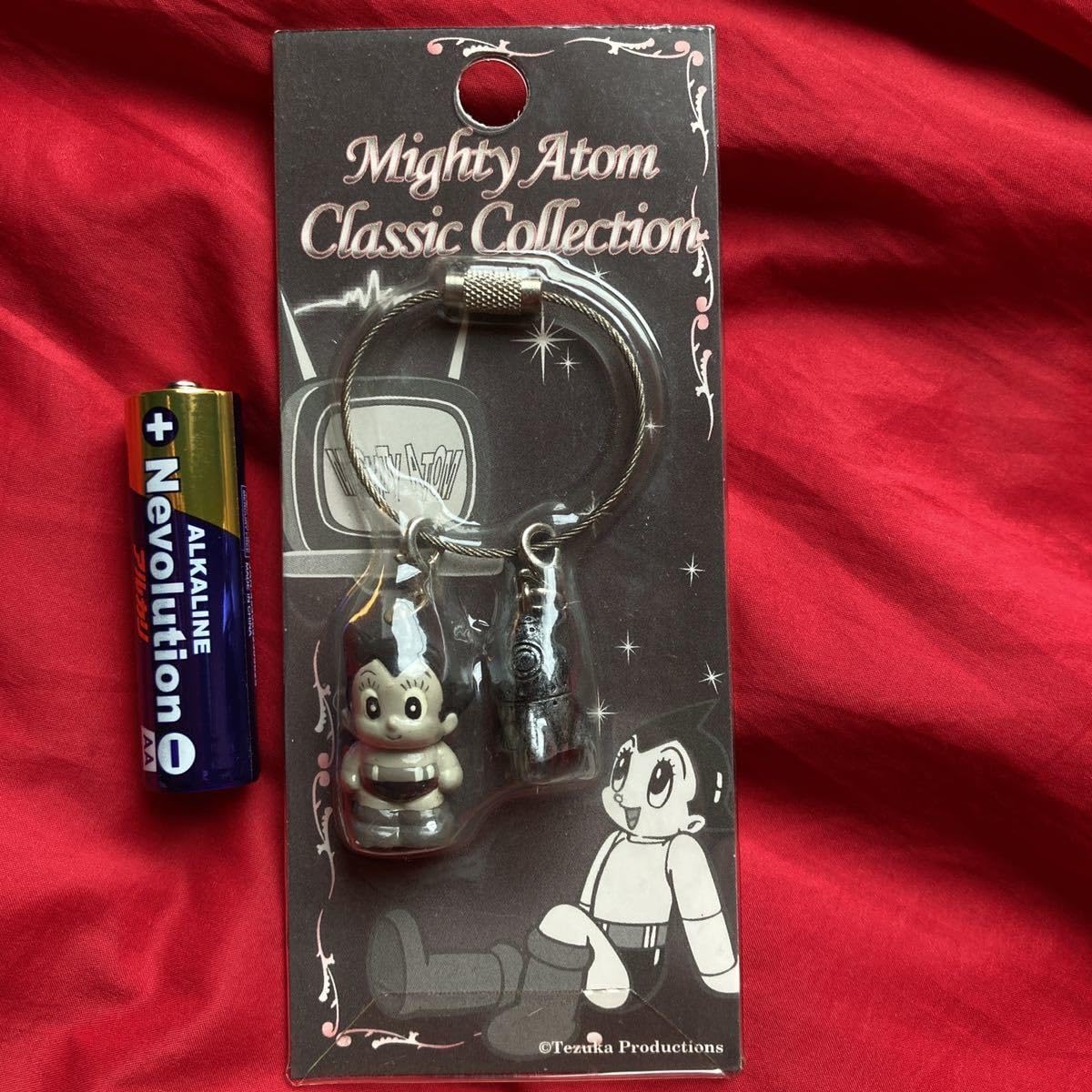 鉄腕アトム　yujin　ガシャポン キーホルダー Amazon.co.jp: 鉄腕アトム フィギュア キーホルダー マスコット