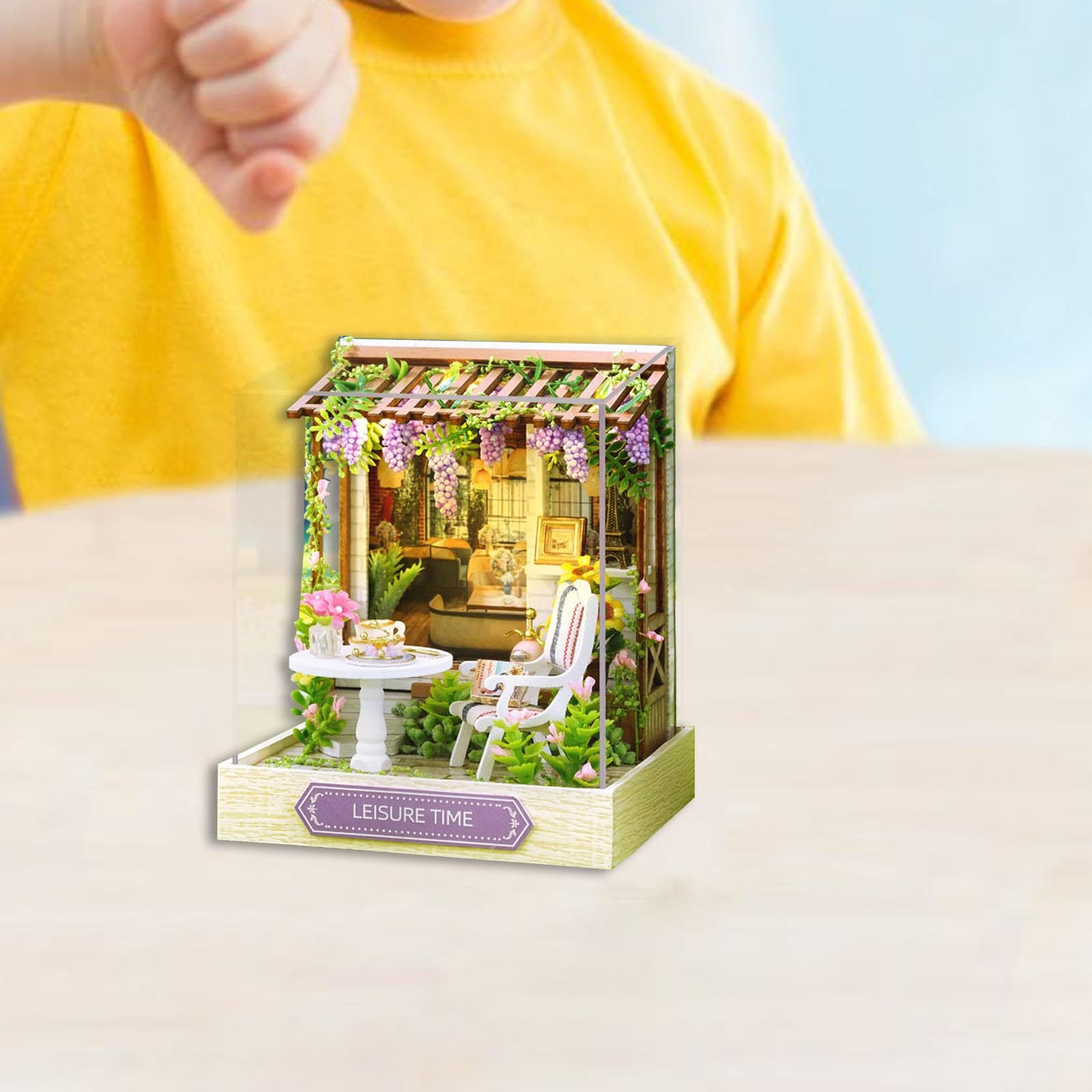 Kit per Case in Miniatura Fai da Te: Mini Casa delle Bambole con Copertura Antipolvere E Illuminazione a LED Integrata – Regalo Perfetto per Valen, Tempo Libero