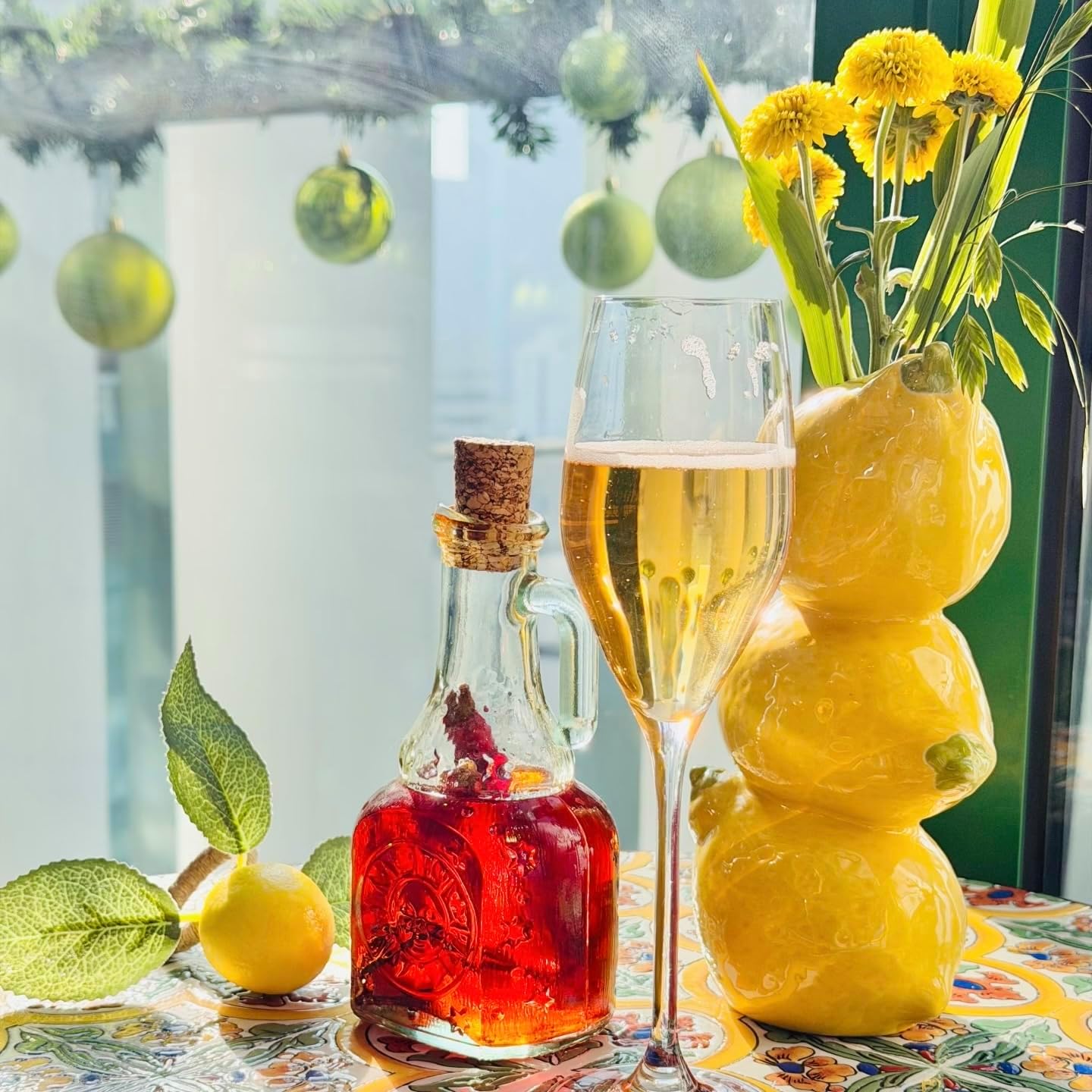 Lemon Figurine Decor, Tall Yellow Ceramic Bud Vase Dining Table Centerpieces for Home and Kitchen, Spring Summer Home Decorations, Mediterranean Decoration for Italian Themed Party - Image 5