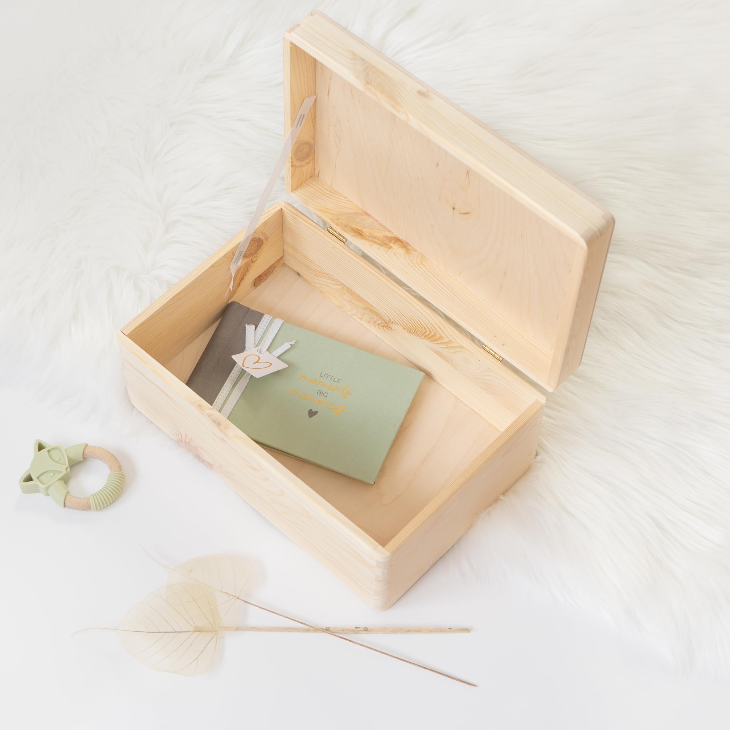 Geschenkfreude Erinnerungsbox Baby Personalisiert - 30x20x14cm - UV-Druck - Individuelle Baby Aufbewahrungsbox - individuelle Erinnerungskiste aus Holz - Einzigartige Geschenke zur Geburt - Tiger