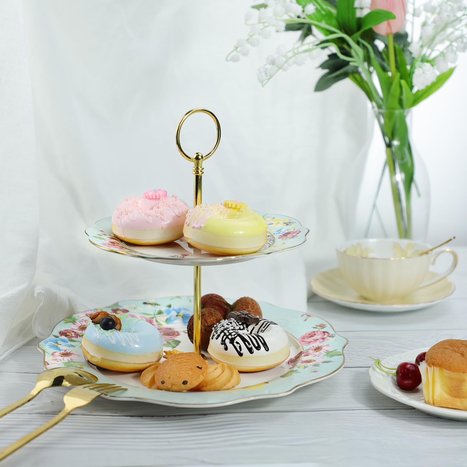 Amazon.com: Bicuzat Elegant Bone China Rose Pattern 2-tier Cake