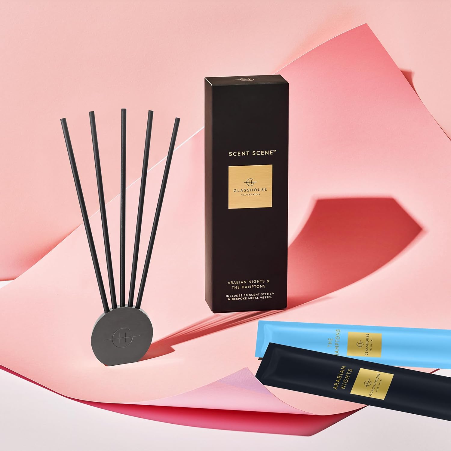 Glasshouse Fragrances The Hamptons & Arabian Nights Scent Scene Duo, Refillable Liquidless Diffuser + 10 Stems, Perfume Scented Home Decor, Teak & Petitgrain + White Oud Scent