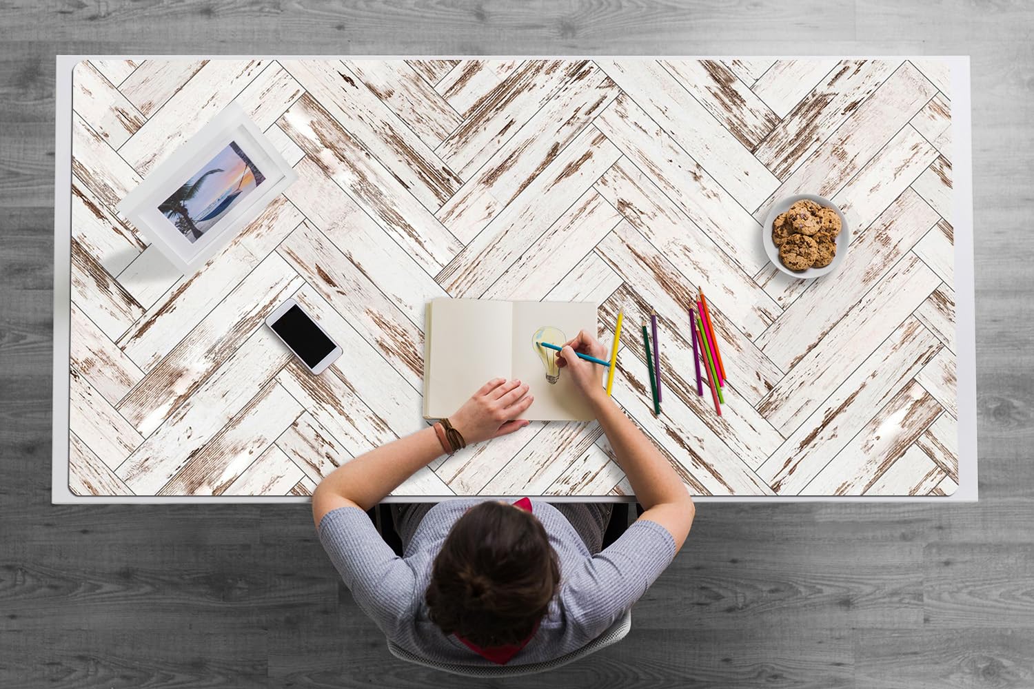 Tappetino da Scrivania 120x60 cm in Vinile PVC Protezione e Decorazione Facile da Pulire Superficie Protettiva per Ufficio e Casa Antiscivolo Impermeabile - Pavimento in legno