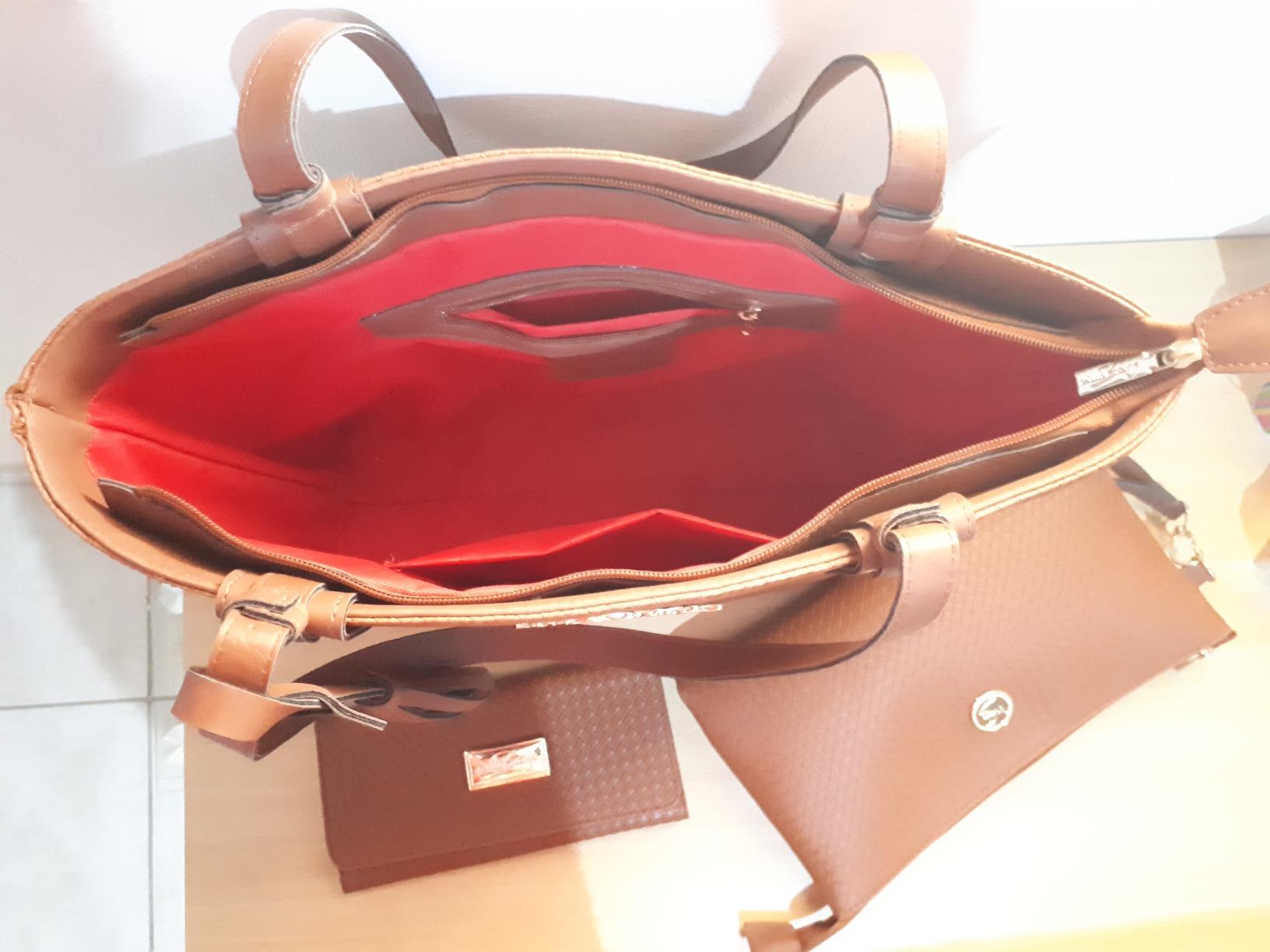 Kit Bolsa Feminina Tipo Sacola + Necessaire Willibags