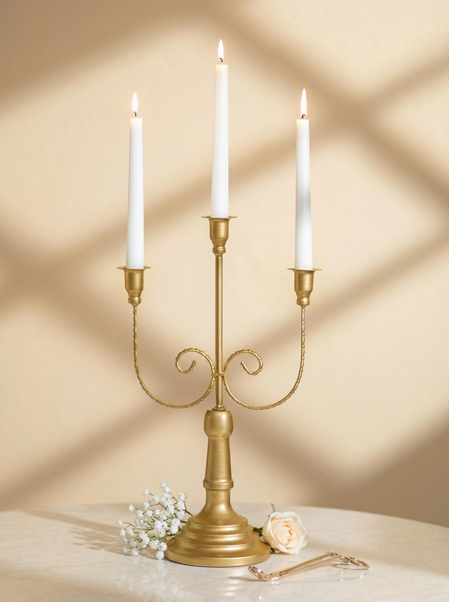 Romadedi Kandelaber, goldfarbener Kerzenhalter, 39,9 cm hoch, 3-armig, Metall, konisch, Kerzenhalter für Hochzeit, Tisch, Esszimmer, Party, Kamin, Kaminsims, Weihnachtsdekoration, 6 Stück