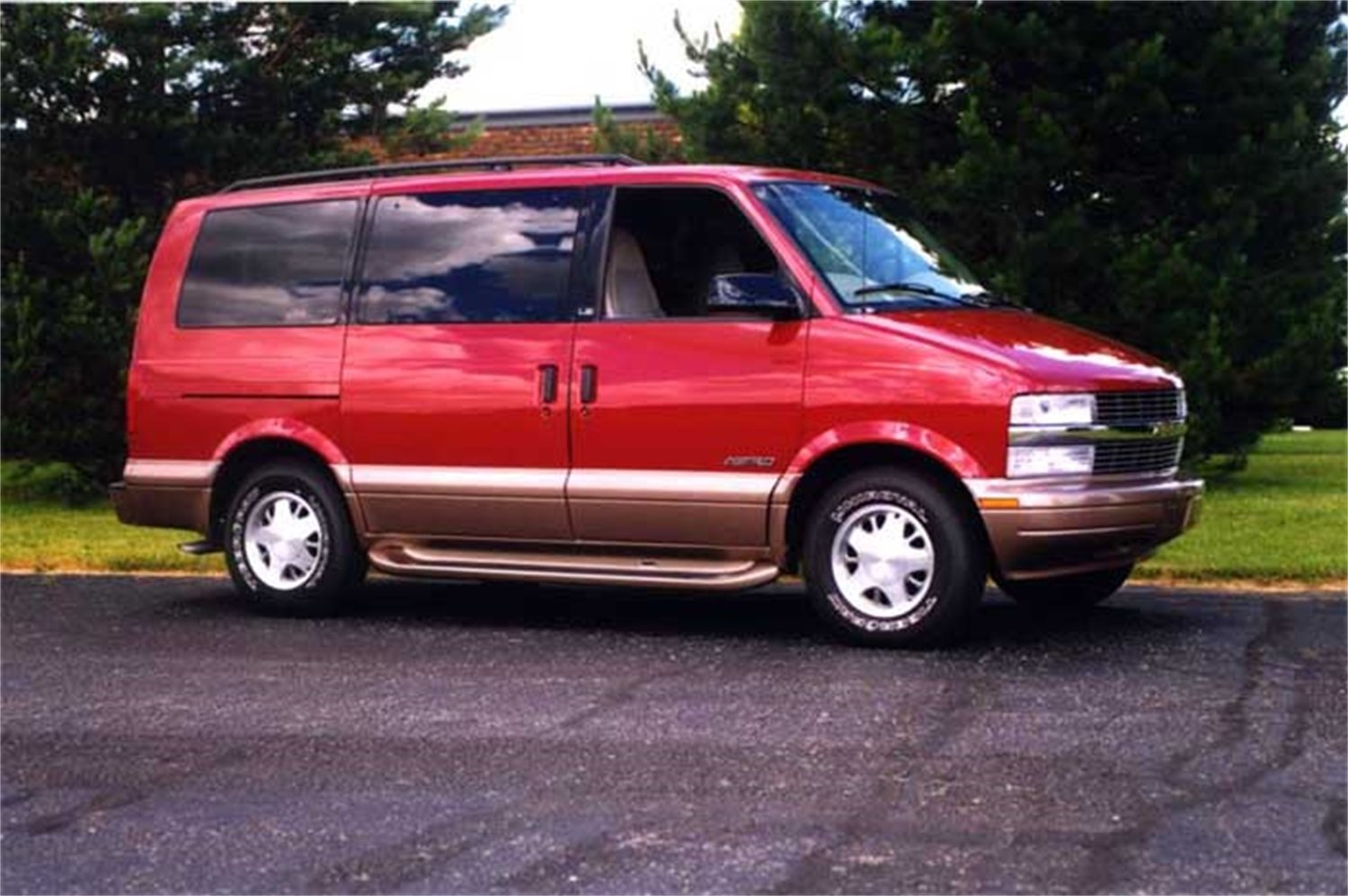 custom astro van
