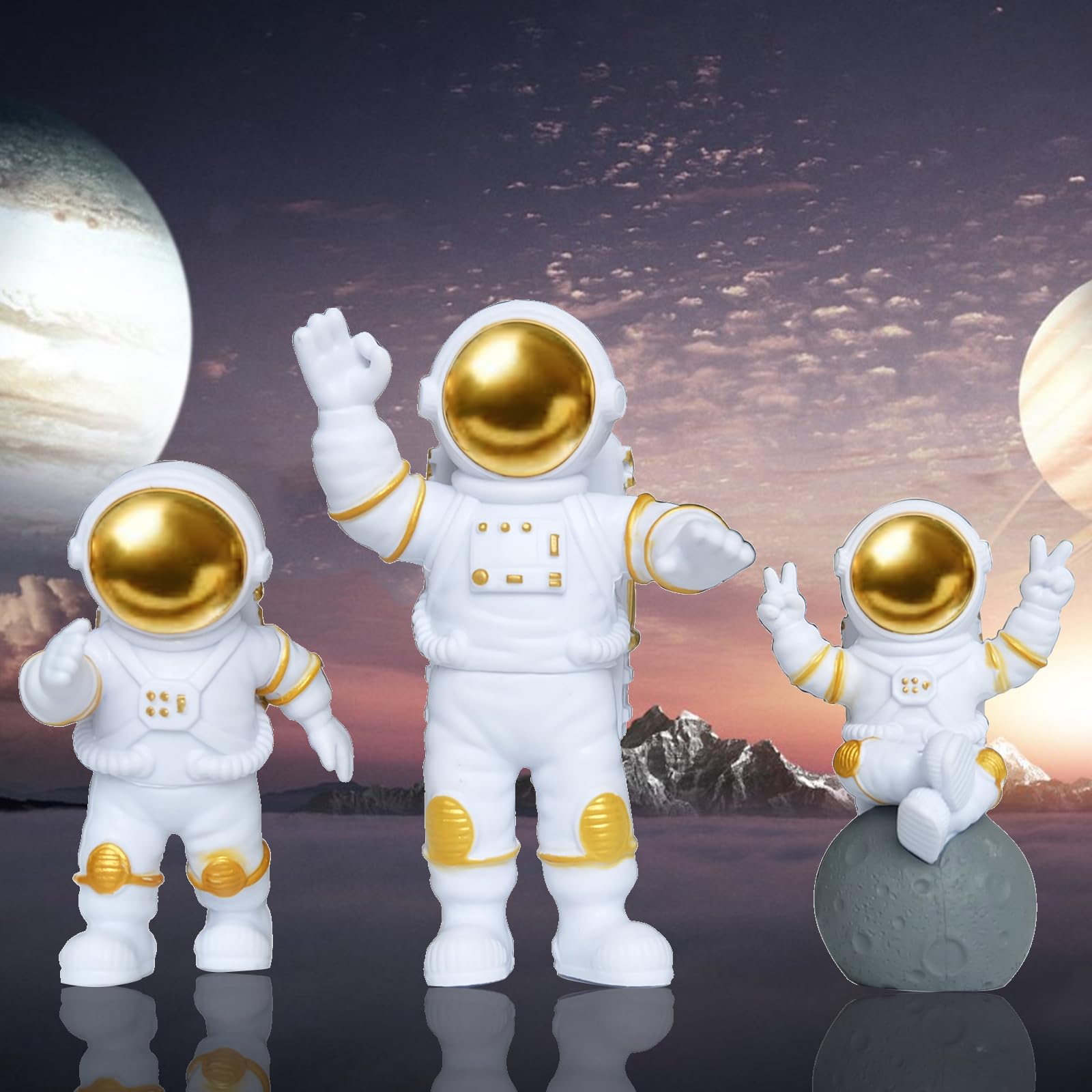 Vastsea 3 Piezas Estatuas de Astronauta, Astronauta Decoración De Figuras, Figura De Astronauta Material de PVC, para Decoración De Tartas, Interior De Coche, Regalo Infantil (Oro)