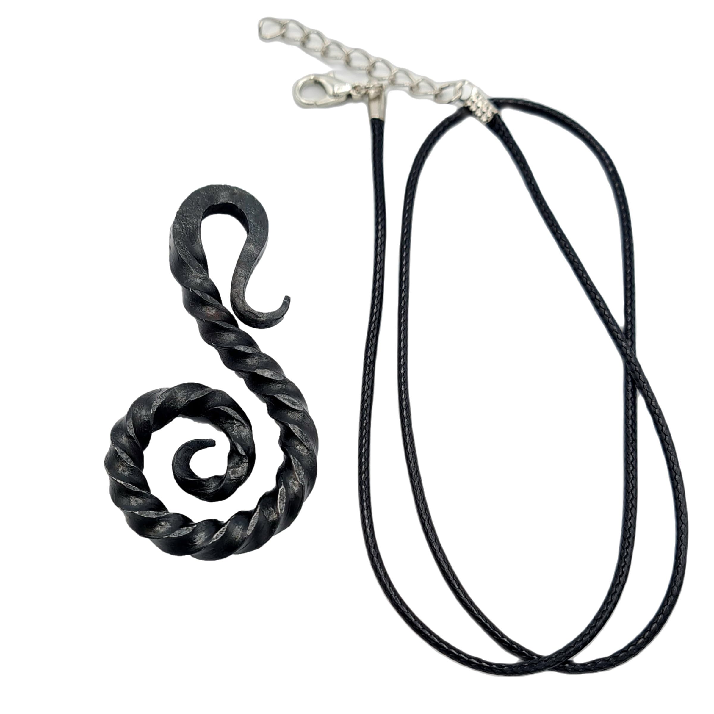 Pendentif viking forgé main en fer | Amulette médiévale d'exception HFA18