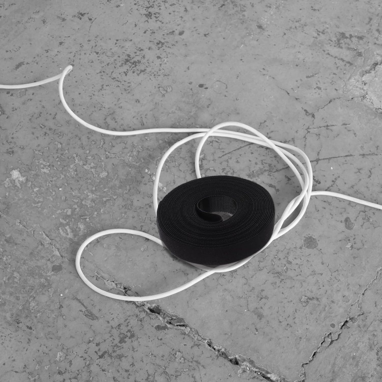 Reusable Cable Management Strap 1 Roll Polyester Black Hook image 3
