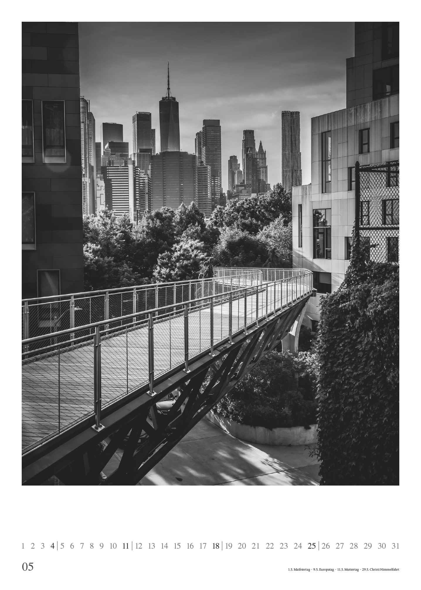 DUMONT - New York 2025 Posterkalender, 50x70cm, Foto-Kalender mit außergewöhnlichen Schwarz-Weiß-Aufnahmen, zeigt die atemberaubende Architektur