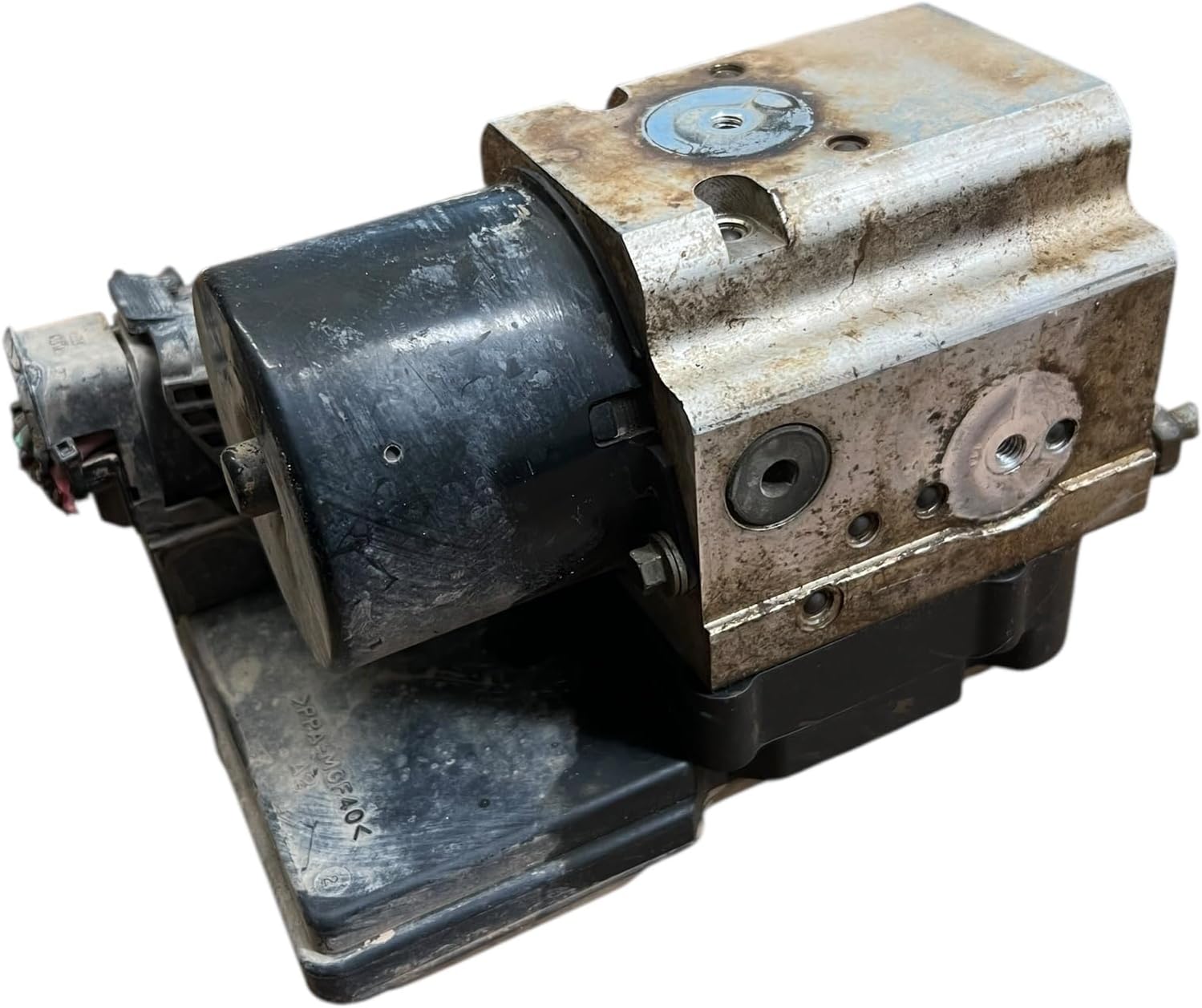 2004 2005 2006 Compatible With Chevrolet Tahoe ABS Pump 13642514r OEM Module R9416 DG Used