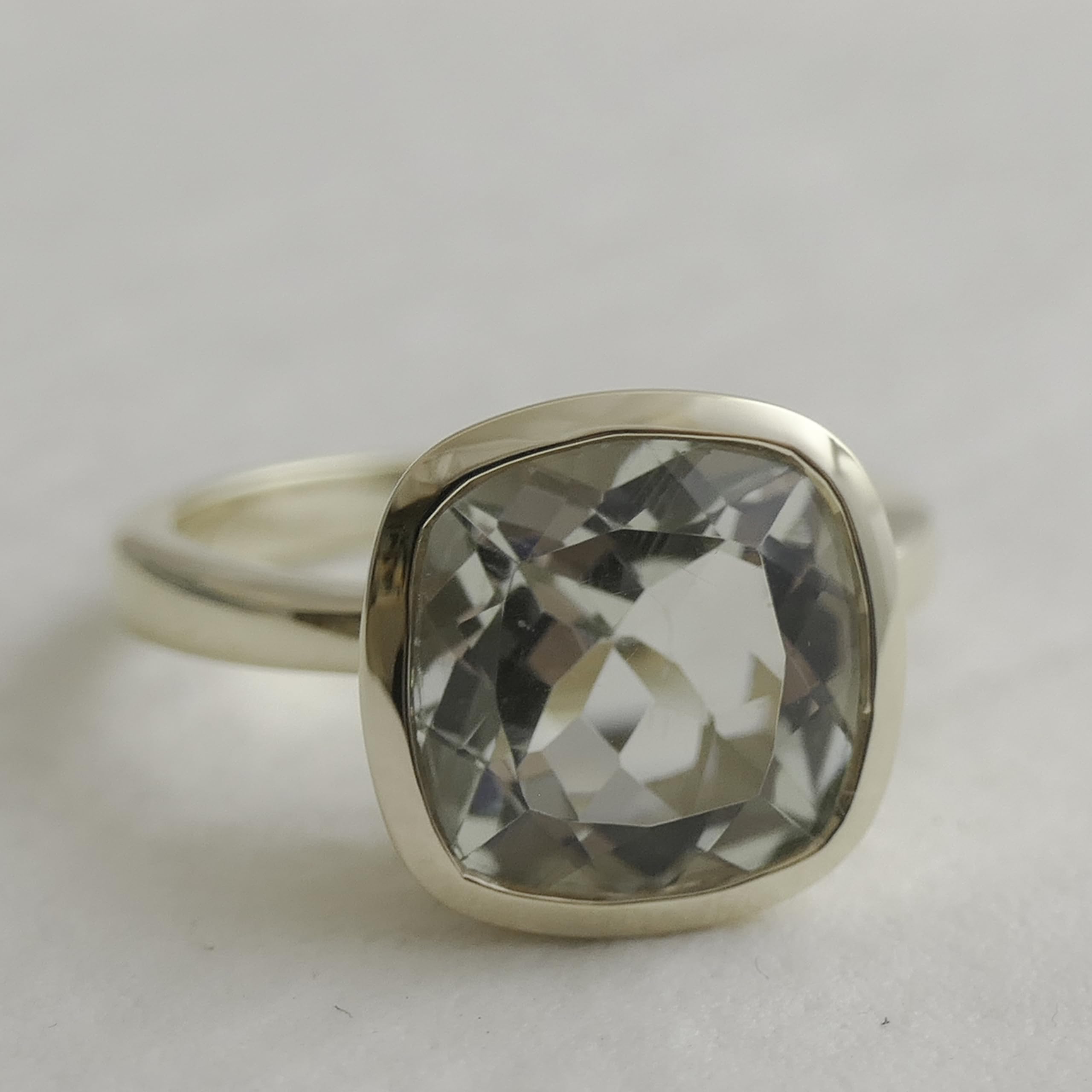 Grüner Amethyst Kissenschliff Vergoldet Sterling Silber Ring - Natürlicher Edelstein - Geburtstagsgeschenk – Handgefertigte Geschenkideen für Frauen