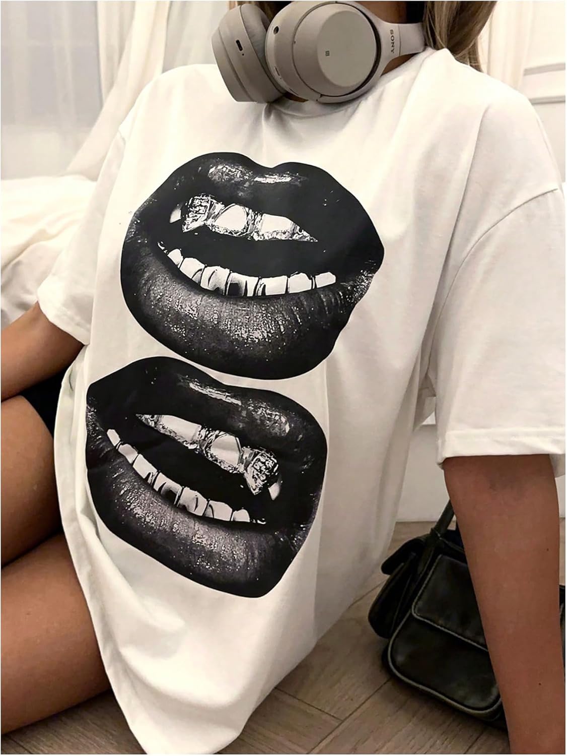 Floerns Women's Lips Print Half Sleeve T Shirts Oversized Summer Tee Shirts - Image 5