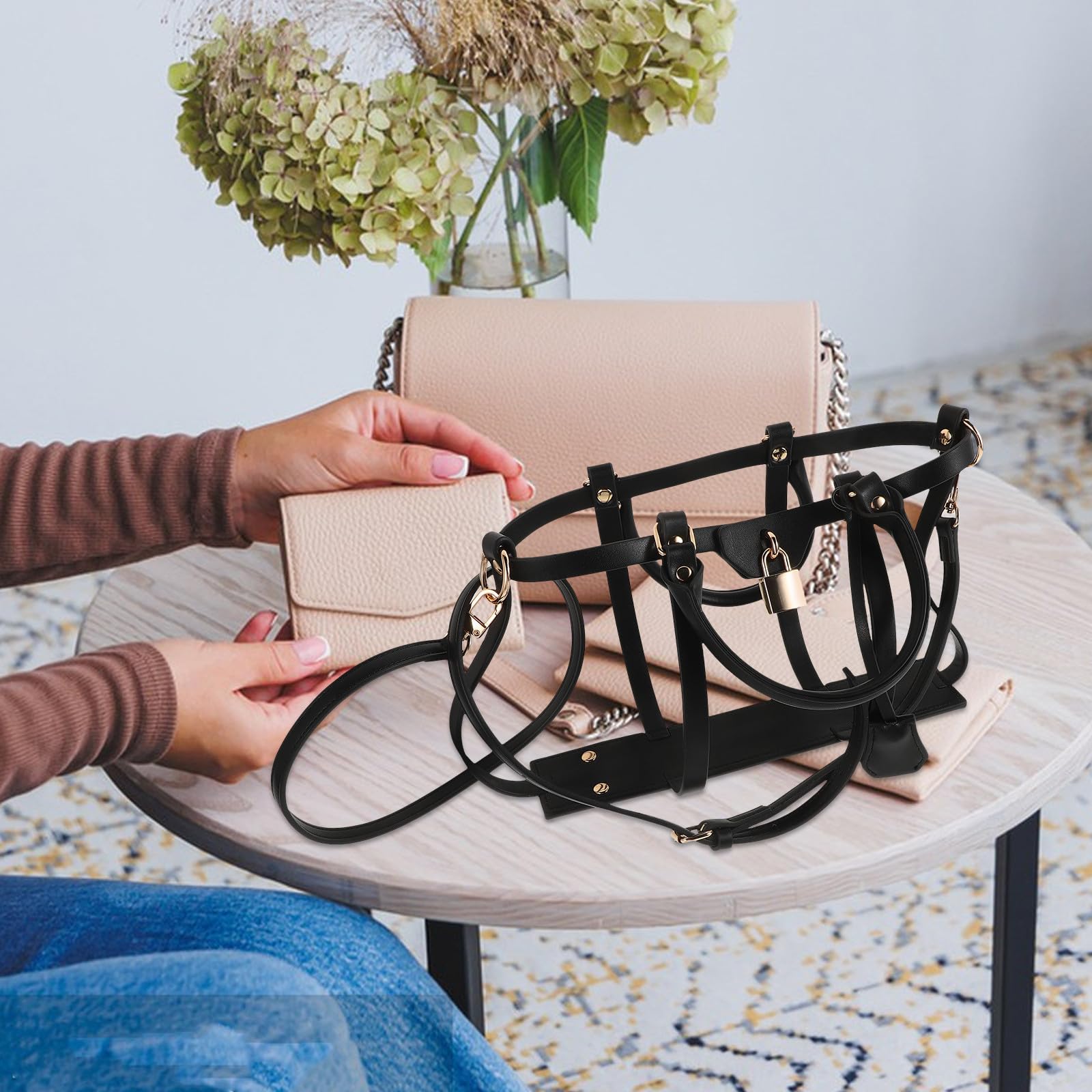Conjunto Portátil de Accesorios para Bolsos de Mano con Diseño Retro en PU Negro, Soporte de Exhibición y Correa para Bolso Cruzado, Adecuado para Viajes y Uso Diario
