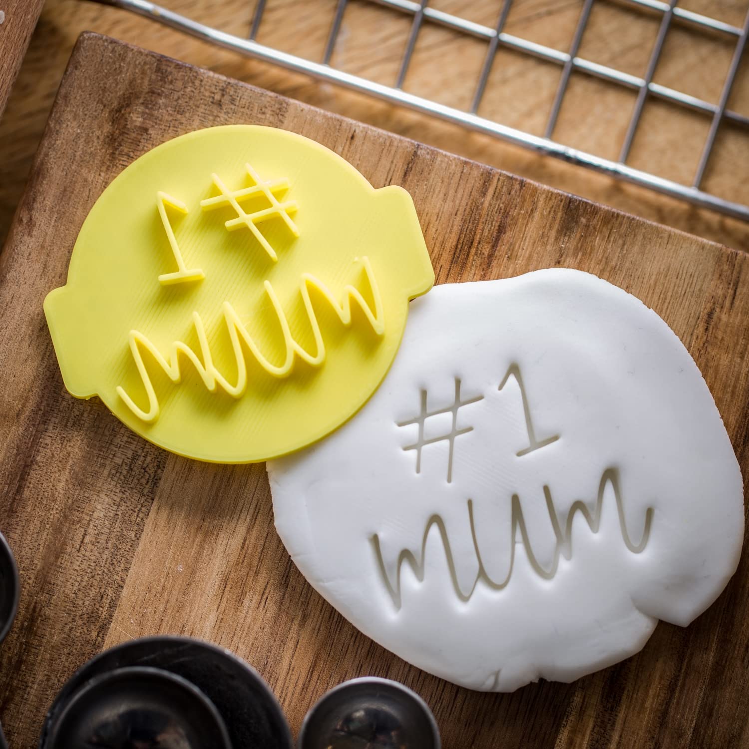 The Cookie Cutter Hub Stampino per biscotti con scritta Dad