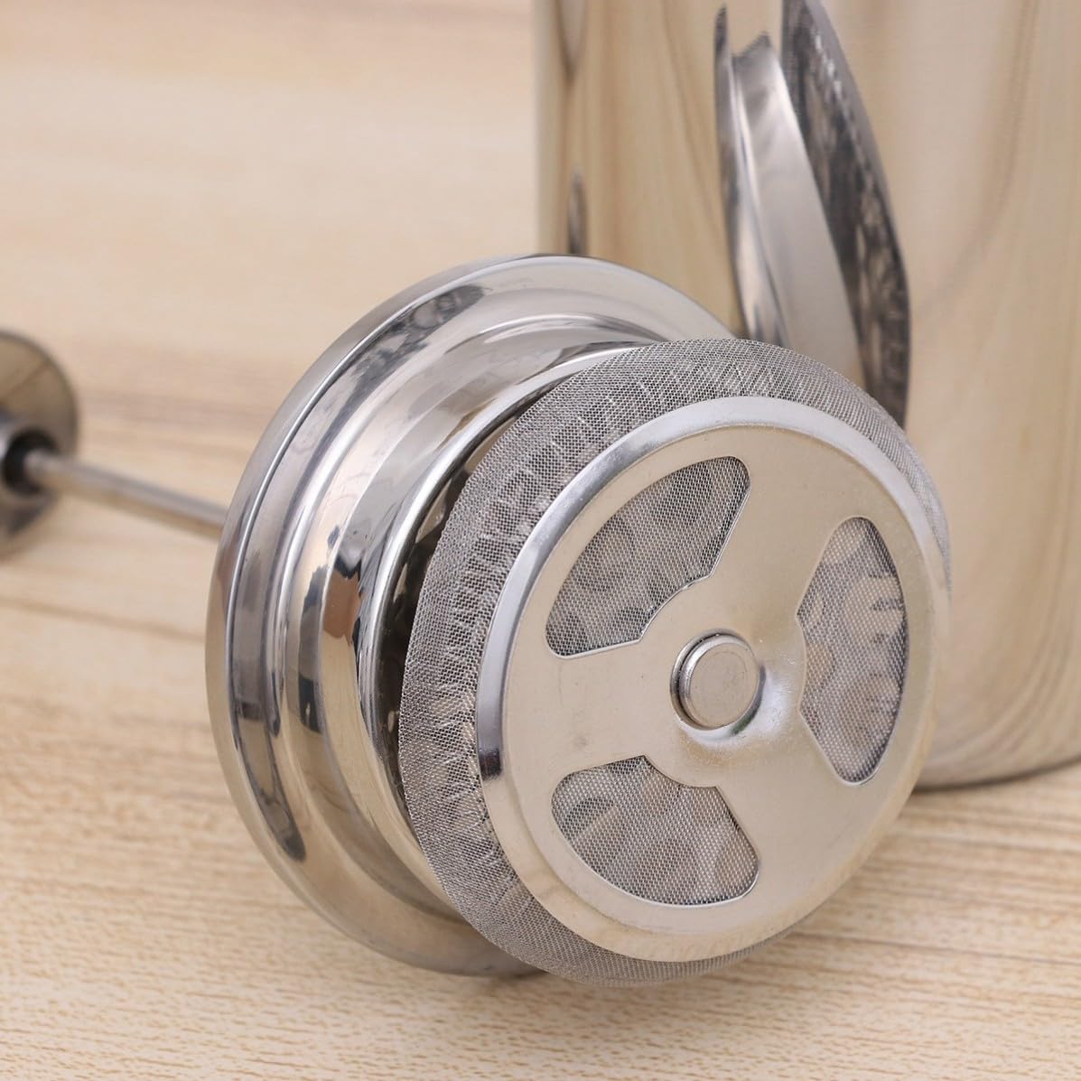 jojofuny Cafetière à Piston Filtre Intégré en Acier Inoxydable Double Paroi Isolante 350ml Design Moderne Portable pour Camping et Voyage