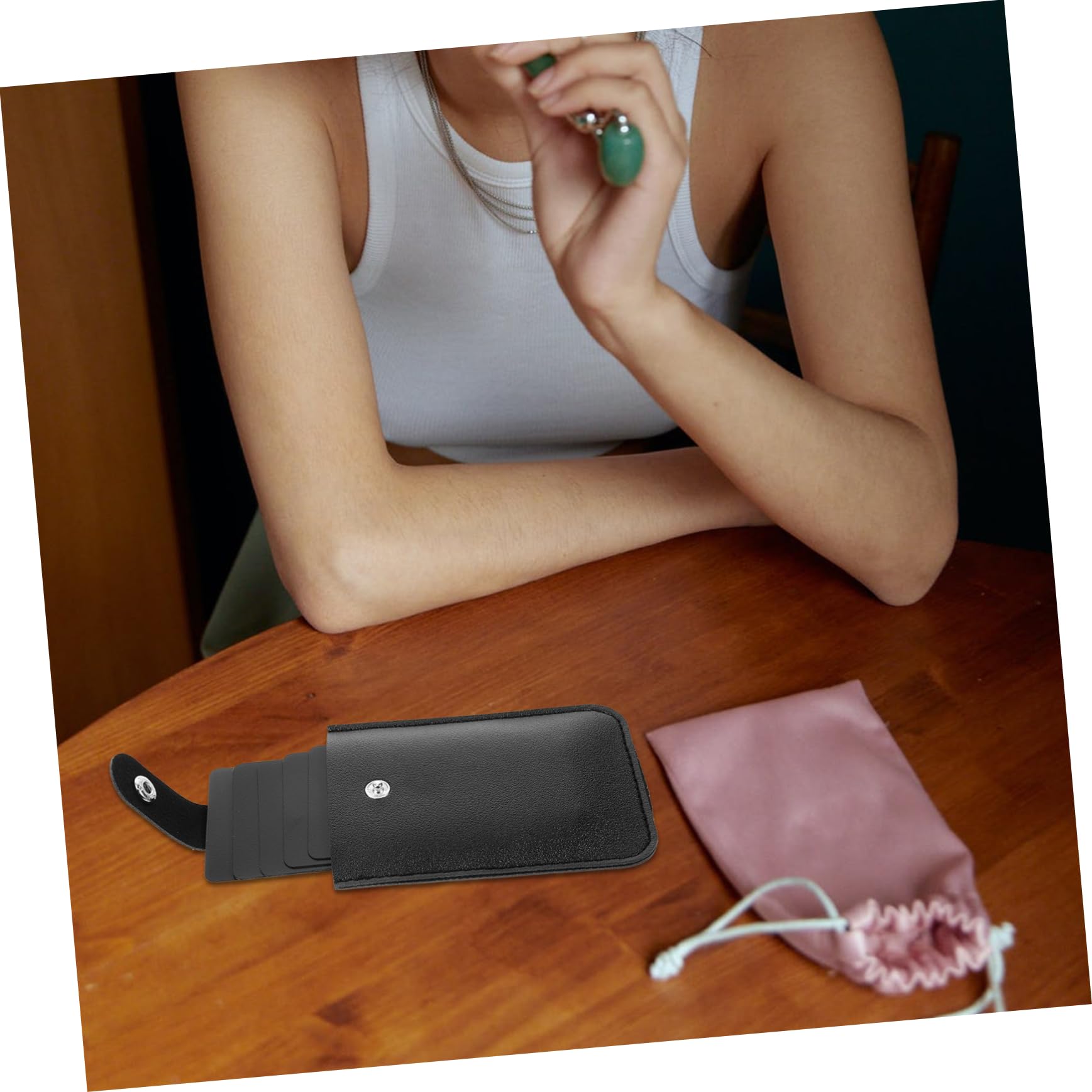 BESPORTBLE Card Holder Wallet for Id Credit Cards Lightweight Durable Design for Drivers License Office Use for Teachers Nurses