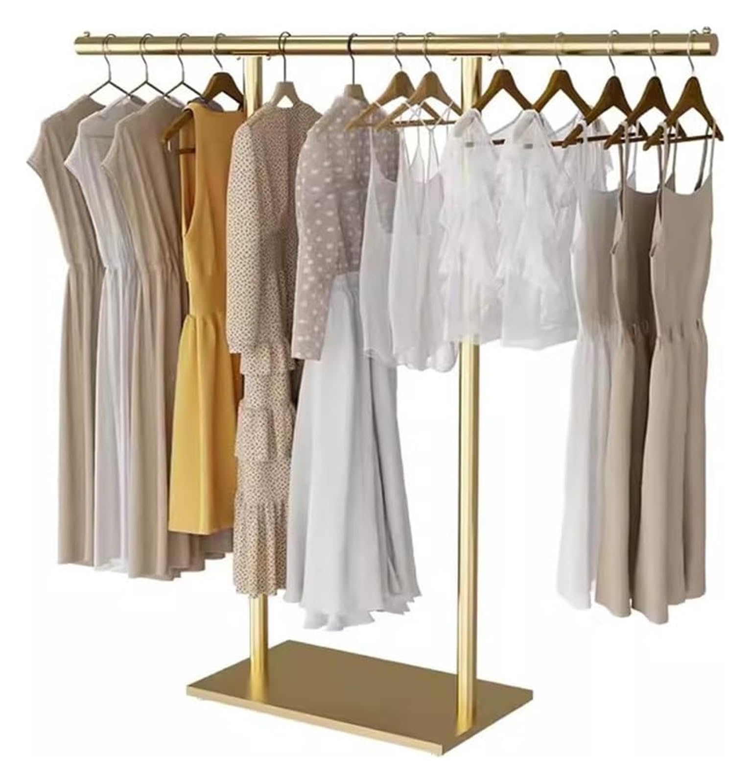 Présentoir à vêtements moderne couleur or idéal pour sublimer une chambre