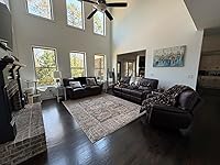 Review Image by Michael Lipp