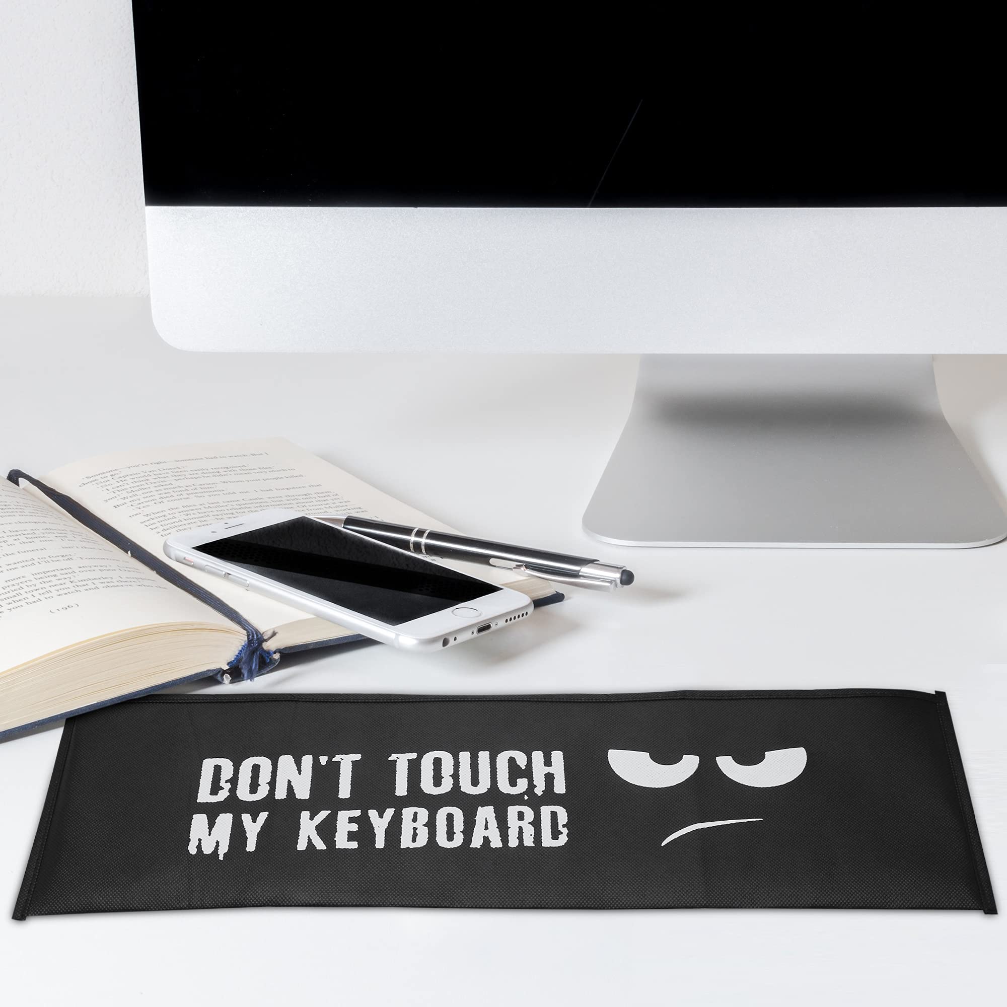 kwmobile Funda Protectora para Teclado Logitech G512/G513 Carbon Tactile/Linear/GX Blue - Cubierta para el Polvo o Salpicaduras con Don't Touch my Keyboard