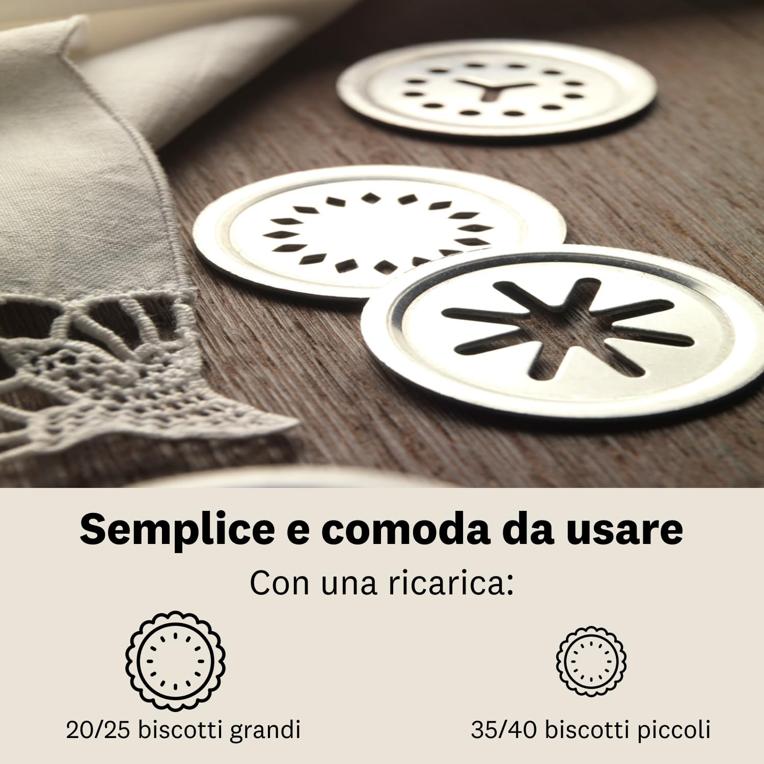 MARCATO Sparabiscotti, Macchina per Biscotti Biscuits Rossa, Alluminio Anodizzato, 20 Forme Incluse, 2 Dimensioni Possibili, 25x10x5 cm, Facile da Usare e Pulire, Linea Design, BI-DES-RSO