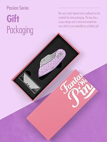 Miniatura 7 de FANTASTICAR - Cuchillo utilitario plegable con caja para regalo cuerpo ligero tipo pluma con 5 cuchillas adicionales rosa