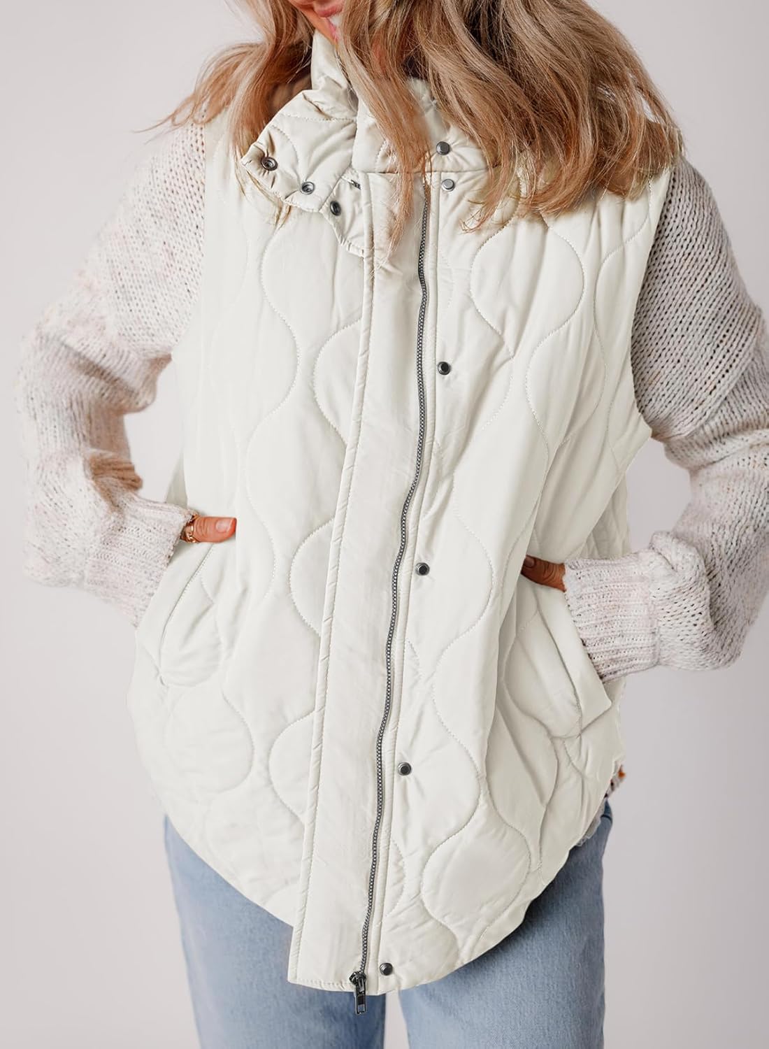 EVALESS Cropped Puffer Vest Women Lightweight Quilted Stand Collar Sleeveless Jackets Fall Winter 2025 Button Zip Up Coat - Image 5