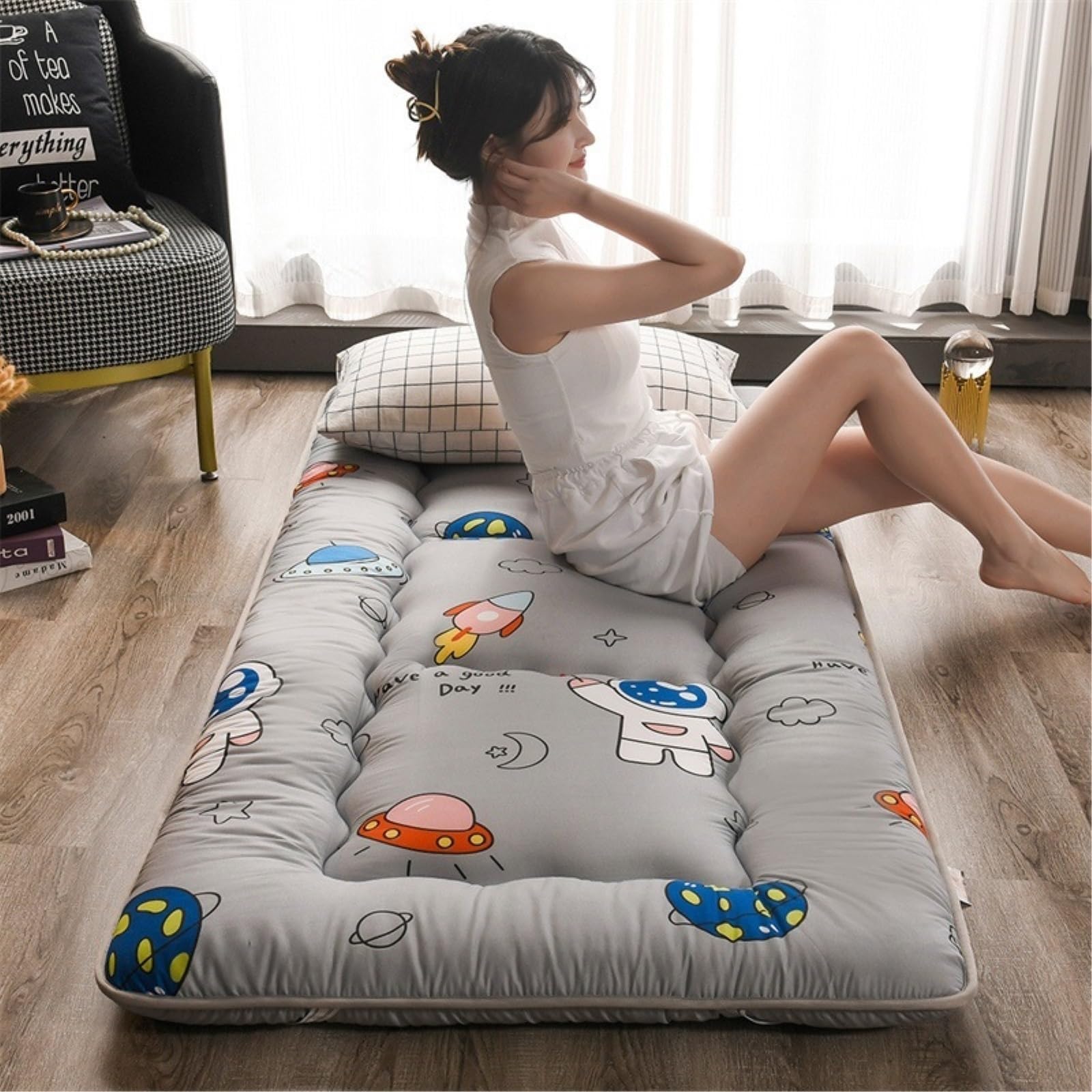 Japoński składany materac futon o grubości 5 cm antypoślizgowy i oddychający idealny do sypialni domowej pojedynczy rozmiar (90 x 200 cm) - wygodne rozwiązanie do spania
