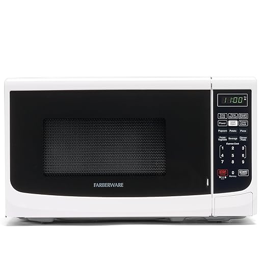 Farberware 0.7 Cu. Ft. Countertop Microwave Oven – 700 Watts Power, Auto Cook Settings, Defrost, Easy Clean and Child Safety Lock - White