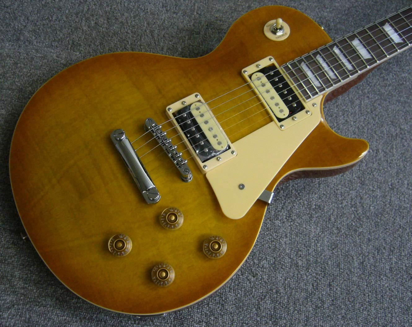 Amazon.co.jp: Bacchus Universe Series BLP-FMH/R HB(ハニーバースト