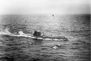 24x36 gallery poster, HSS-1 Seabat helicopter hovers over Soviet submarine B-59, Cuban Missile Crisis