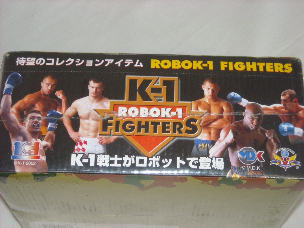 K-1 ROBOK-1 FIGHTERS IV 限定フィギュアセット 20個入り Amazon.co.jp: ROBOK-1 FIGHTERS 1BOX(20個入り) : おもちゃ