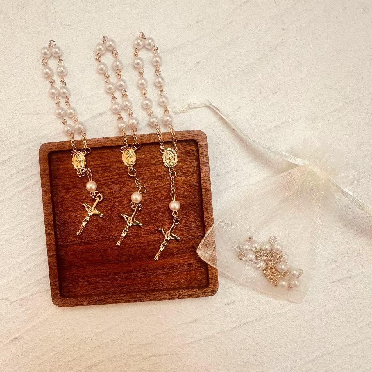 SUVO Mini Rosary Favor Set, 60 Pieces with Organza Bags, White Pearl Beads, Gold Cross for Baptism and Christening (Gold)
