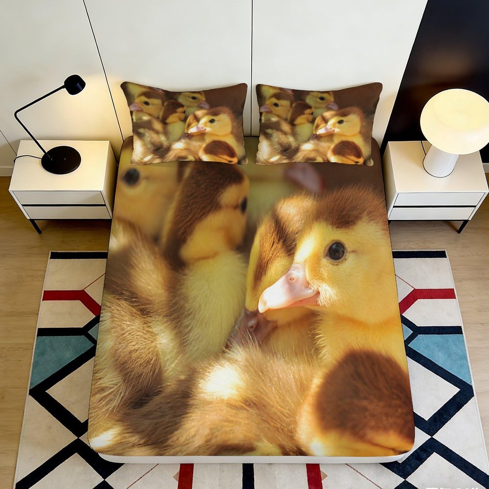 3D Printed Cute Ducklings Fitted Sheet Microfiber Soft Breathable Yellow Chick Bed Cover for Bedroom Dormitory Guest Room Mattress Protection Decor 200x200x25cm