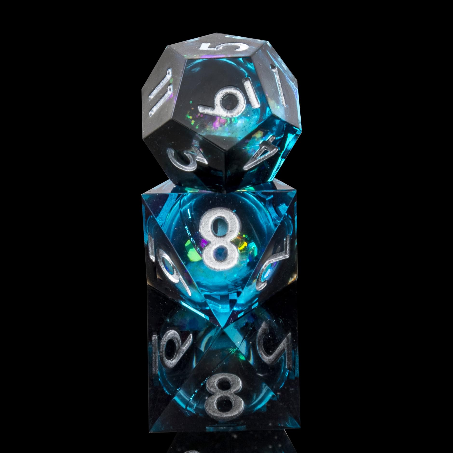 Liquid Core - Juego de dados DND, 7 dados de resina con bordes afilados para Calabozos y Dragones, dados poliédricos RPG D&D hechos a mano, juego de dados para juegos de rol D20 D12 D10 D8 D6 D4 con