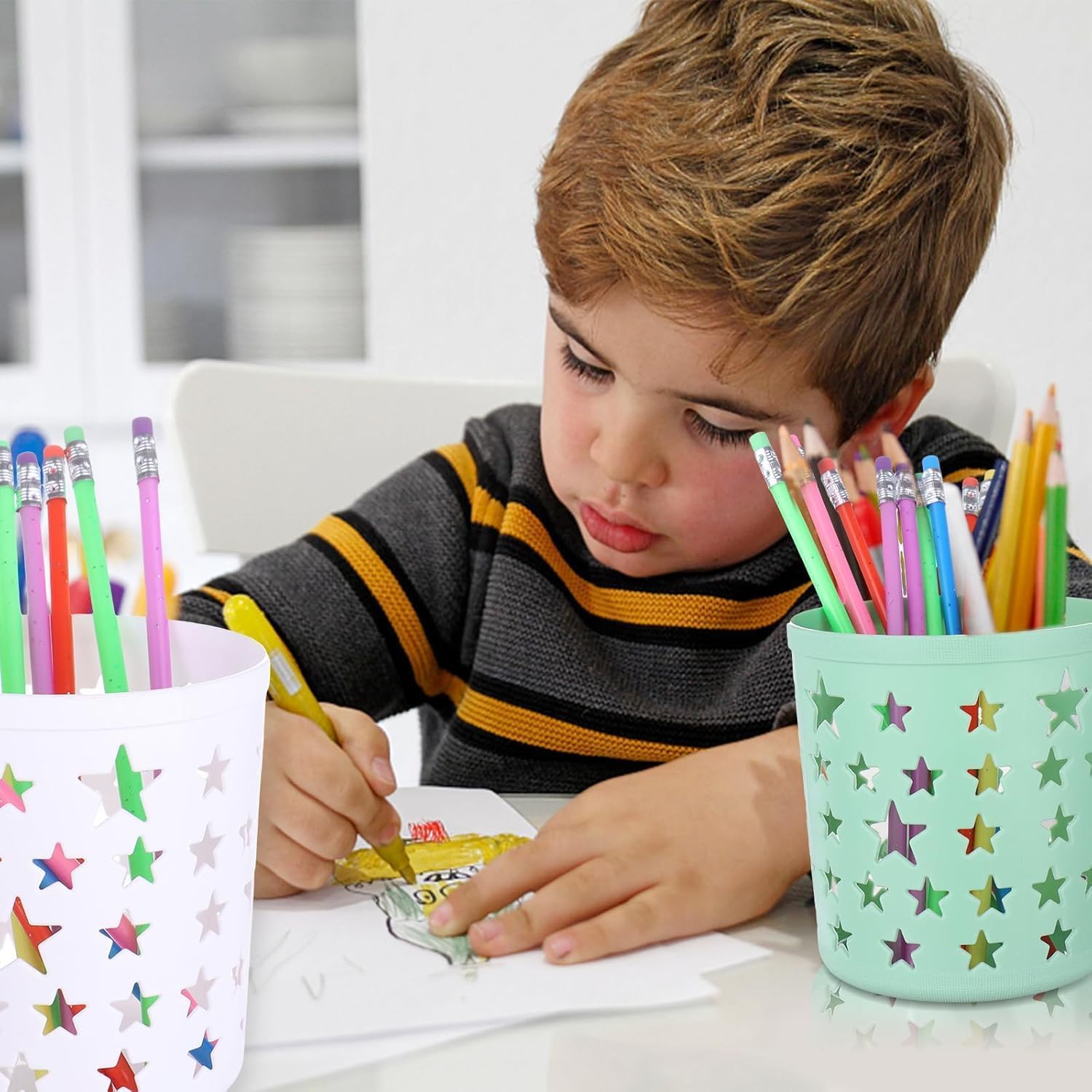 ZESHGON 8 Pcs Pen Pots, Plastic Multifunction Desk Organiser, Pencil Holder Cup Hollow Star Pencil Pots, Makeup Brush Tidy Organizer, Large Capacity Cylinder Pen Pots for Desk Supplies(4 colours) - Image 3